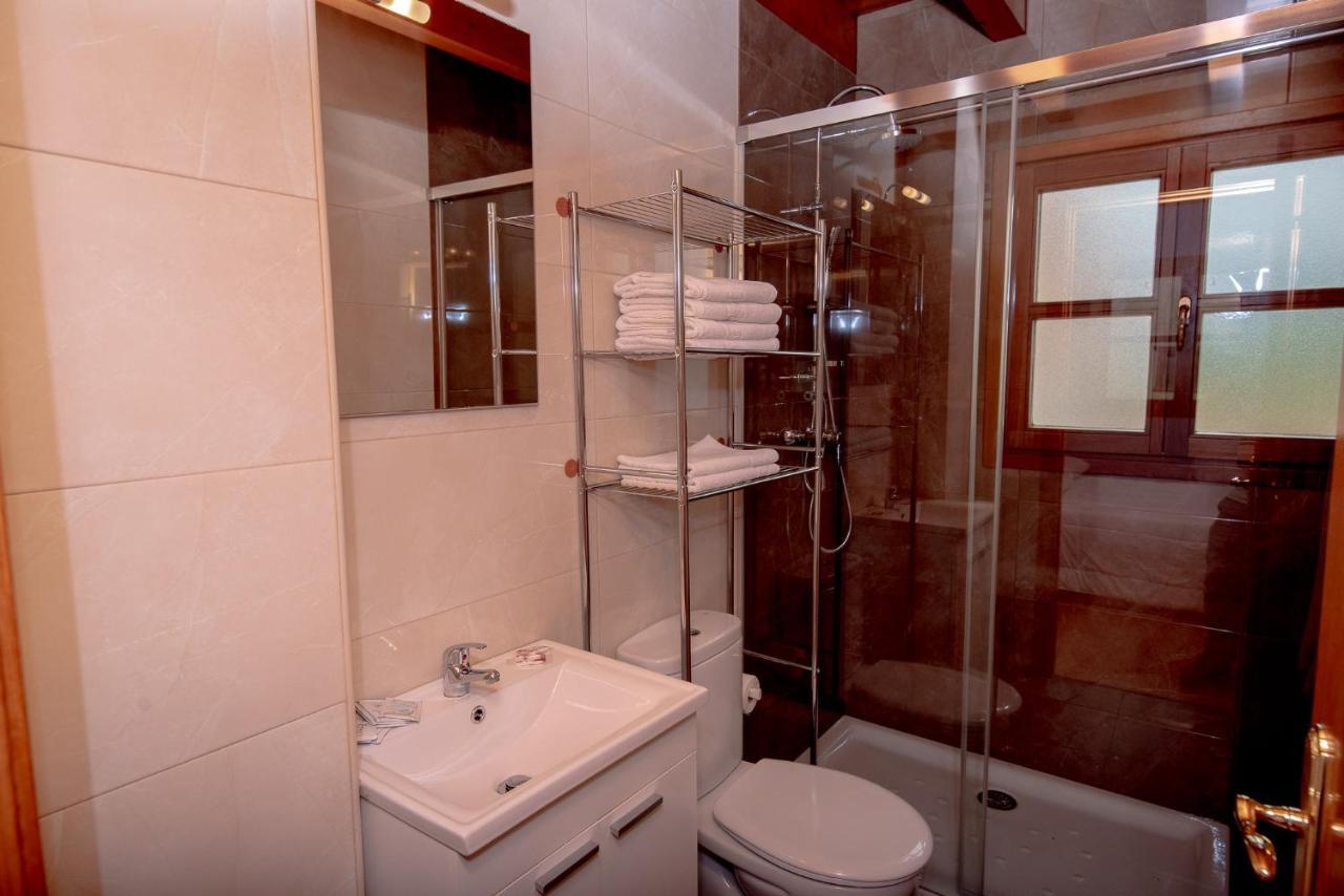 Hotel Casa Marivi Niembru Esterno foto